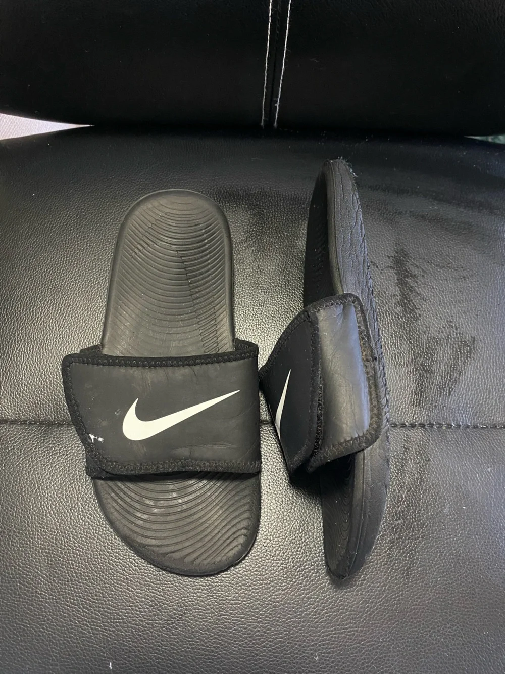 Kids Nike Black Slide Sandals with White Swoosh Size 3Y